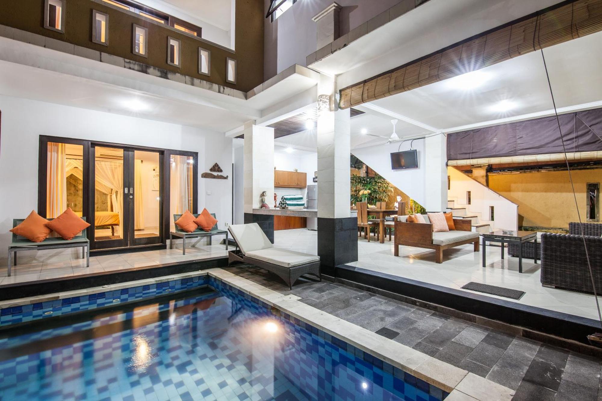 8-br Private Pool Legian 5-min Walk To And Shops Villa *