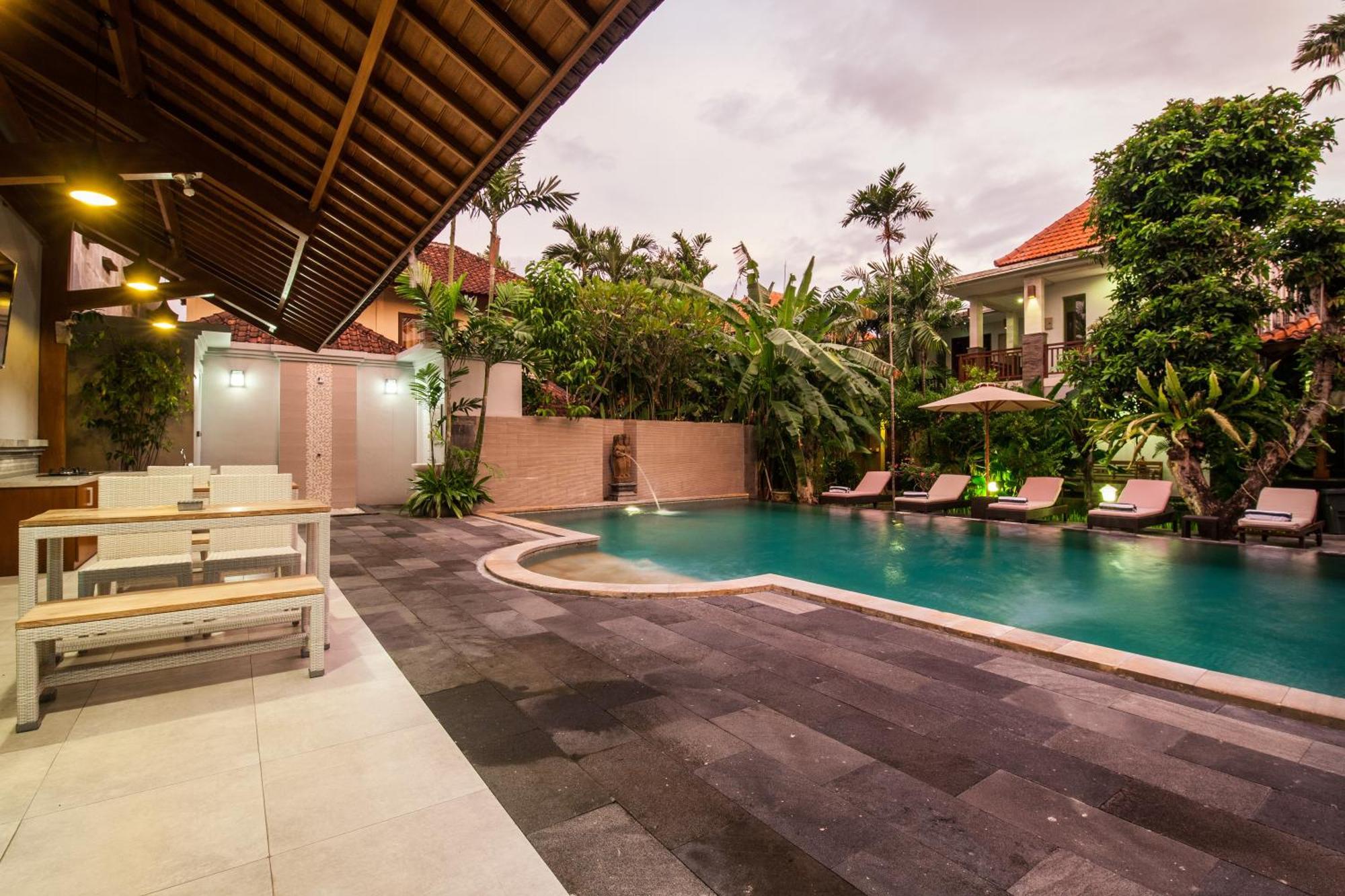 8-br Private Pool Legian 5-min Walk To And Shops Villa Seminyak (Bali)